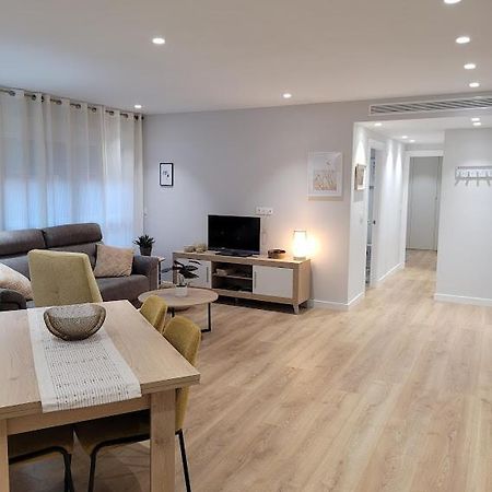 Apartamento Azabache Zaragoza Bagian luar foto