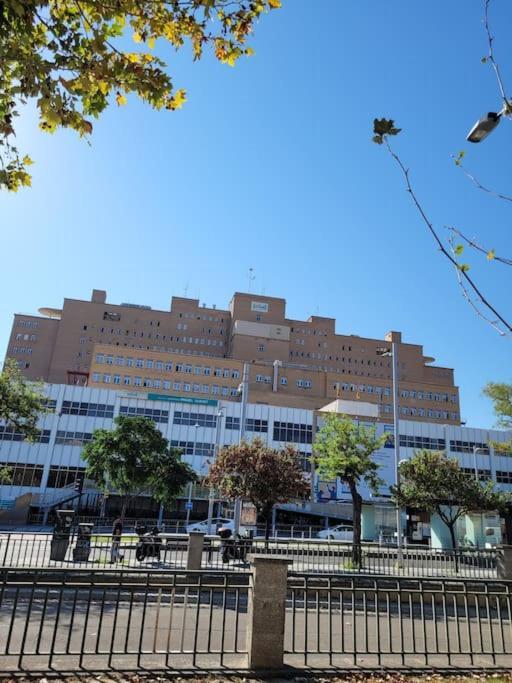 Apartamento Azabache Zaragoza Bagian luar foto