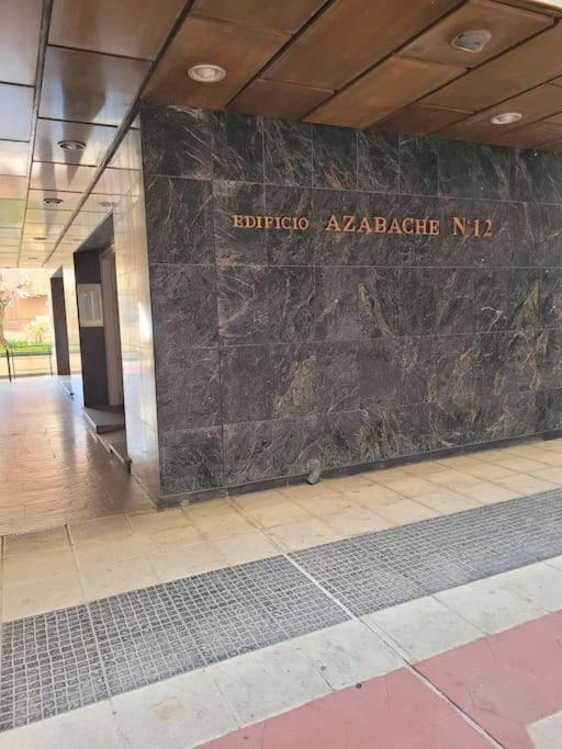 Apartamento Azabache Zaragoza Bagian luar foto