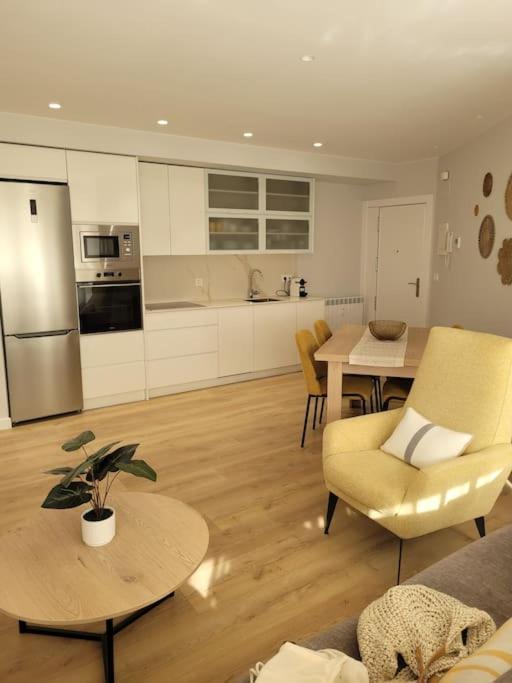 Apartamento Azabache Zaragoza Bagian luar foto