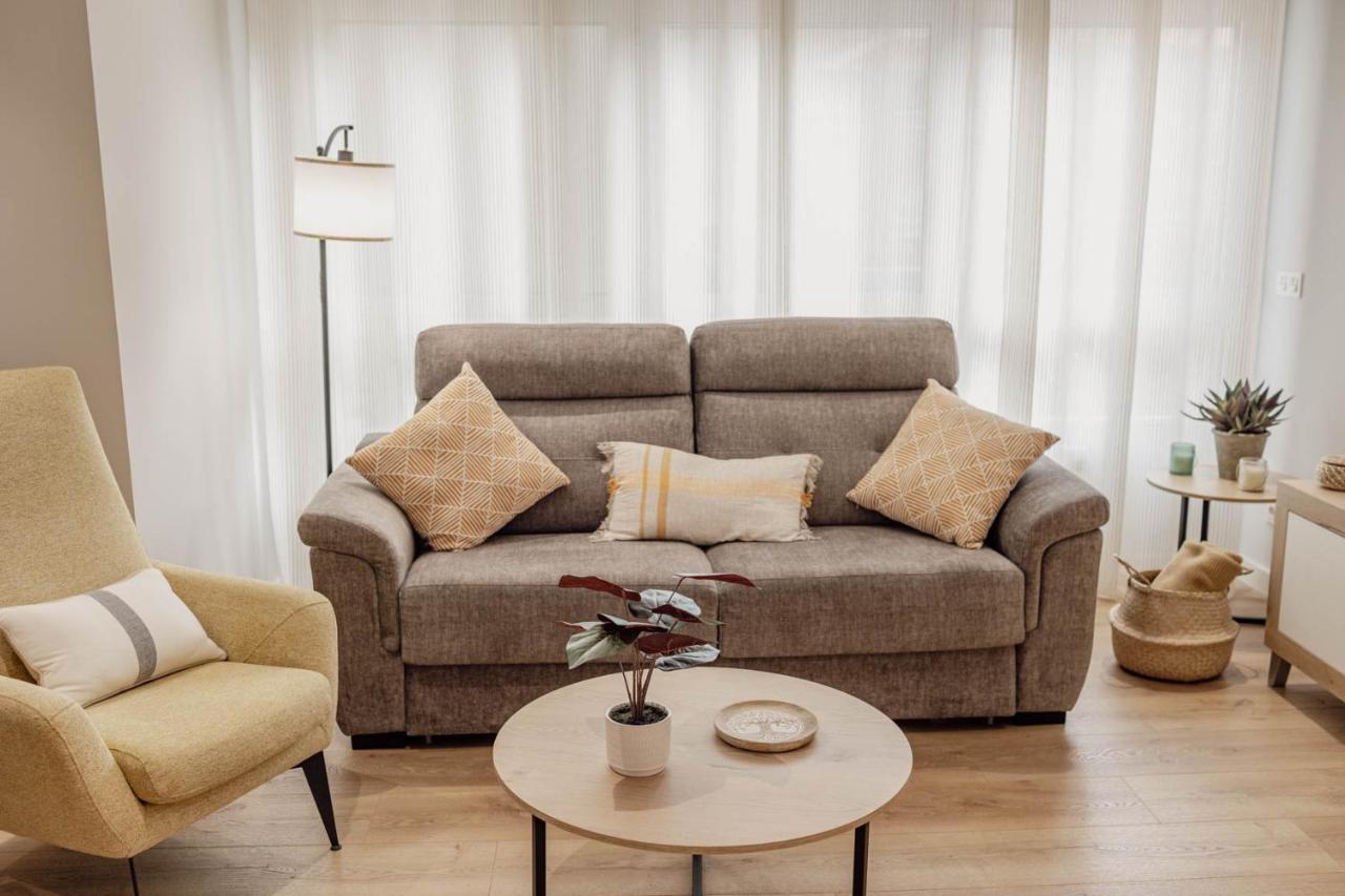 Apartamento Azabache Zaragoza Bagian luar foto